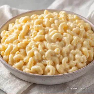 Classic Macaroni Pasta Salad: Creamy
