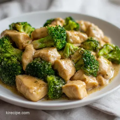 Chicken Divan with Fresh Broccoli Recipe Card